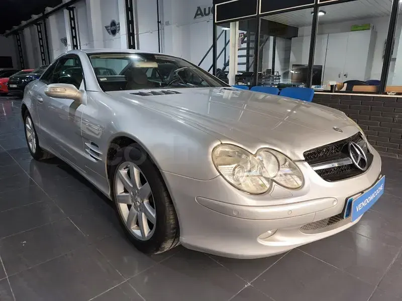 Usado Mercedes SL350 245 CV (180 kW) 2005 Gris / plata Descapotable