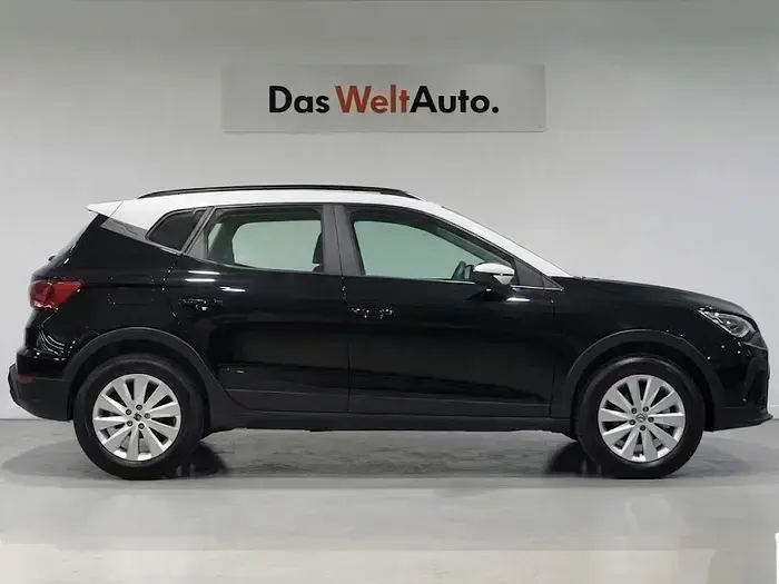 Usado Seat Arona Style 115 CV (84 kW) 2025 Negro SUV