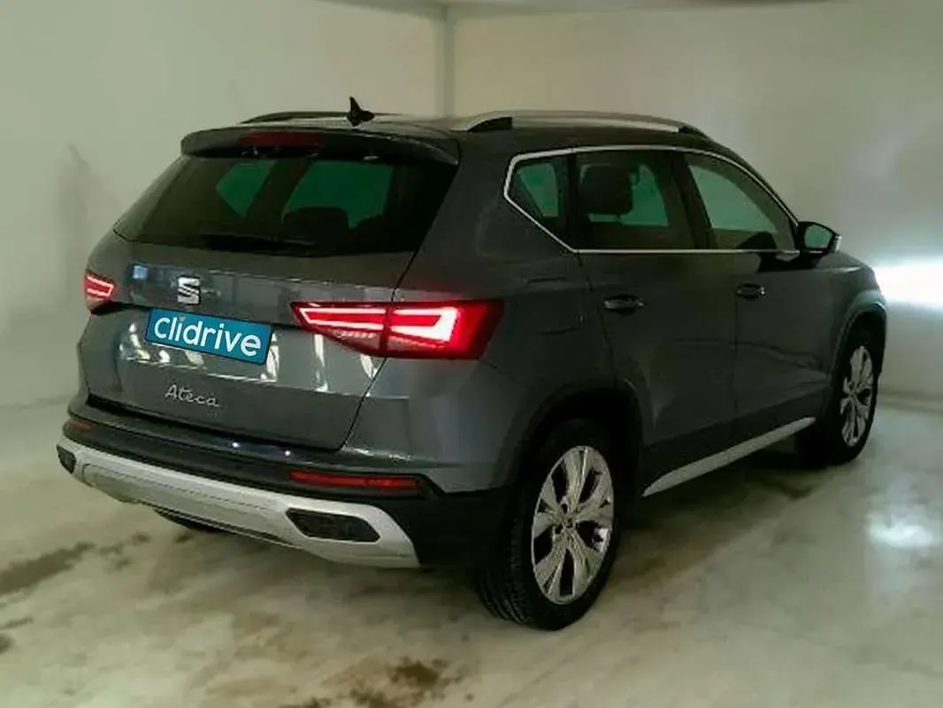 Usado Seat Ateca Xperience 150 CV (110 kW) 2021 Gris SUV