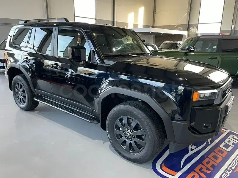 Nuevo Toyota Land Cruiser 204 CV (150 kW) 2026 Negro SUV