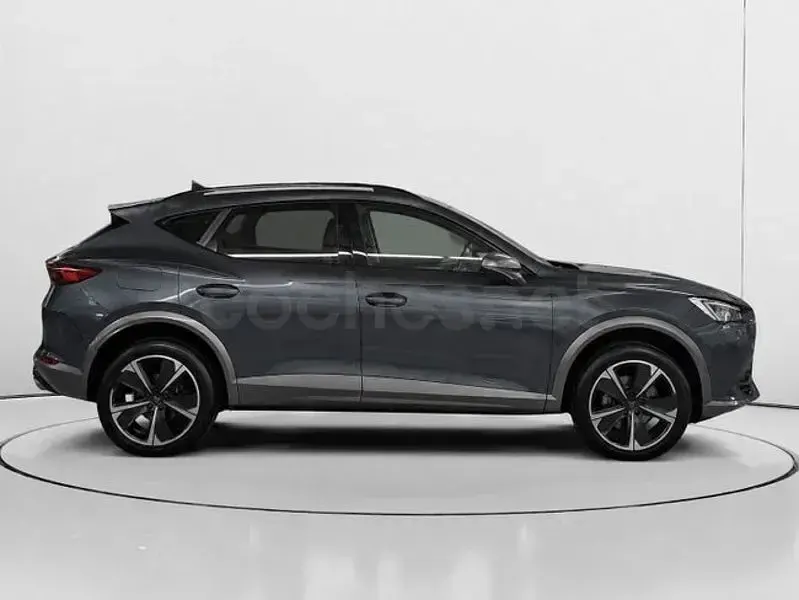 Usado Cupra Formentor 150 CV (110 kW) 2024 Gris / plata SUV