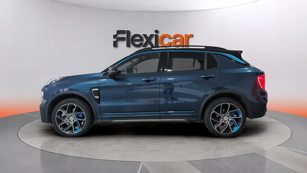 Usado Lynk & Co 01 261 CV (191 kW) 2023 Azul SUV