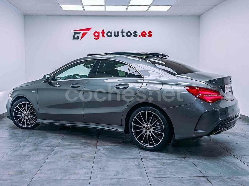 Gris / plata Usado 2017 Mercedes CLA200 AMG line Berlina | 21.650 € (Precio justo) - Imagen 1/4