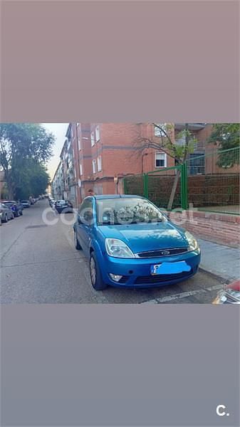 Azul Usado 2004 Ford Fiesta Utilitario | 1600 € (Precio justo) - Imagen 1/3