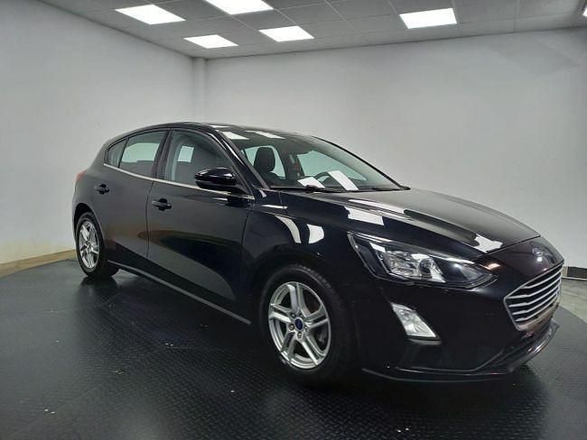 Usado Ford Focus Active 125 CV (91 kW) 2020 Negro Berlina