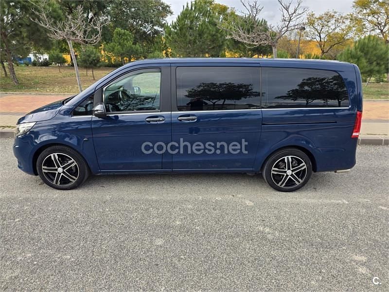 Usado Mercedes V220 Avantgarde 163 CV (119 kW) 2017 Azul Monovolumen