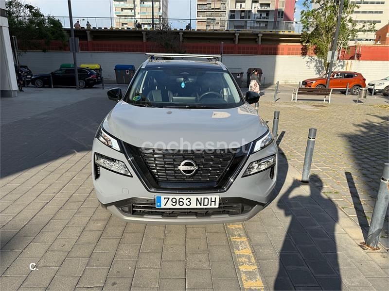 Usado Nissan X-Trail N-Connecta 213 CV (156 kW) 2025 Gris / plata SUV