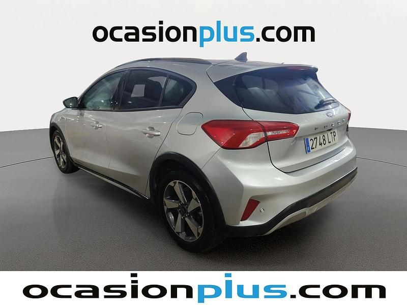 Usado Ford Focus Active 125 CV (91 kW) 2021 Gris plata Utilitario