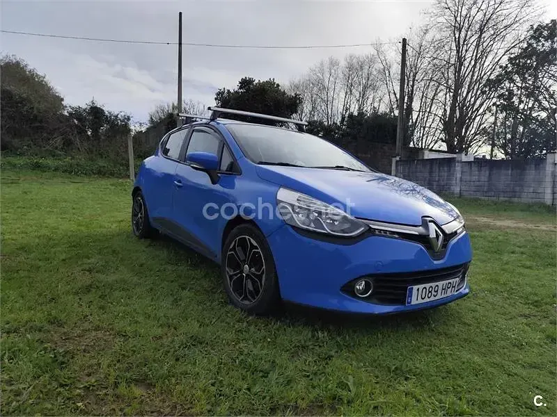 Usado Renault Clio IV Expression 90 CV (66 kW) 2013 Azul Berlina