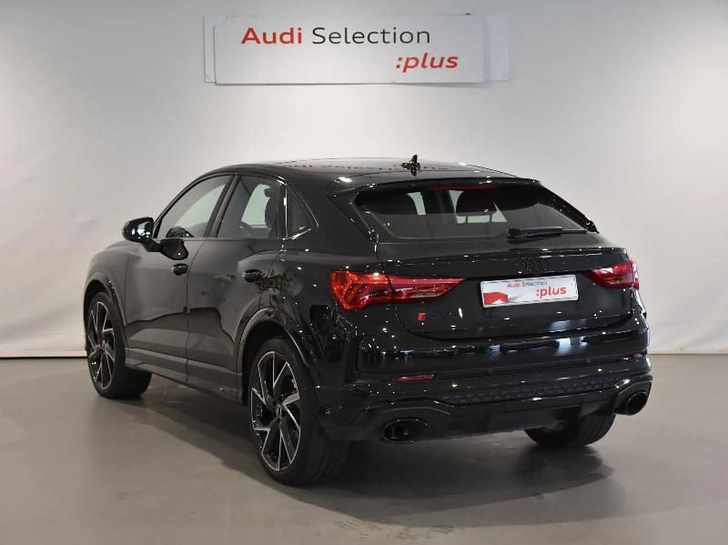 Usado Audi RS Q3 400 CV (294 kW) 2022 Negro SUV