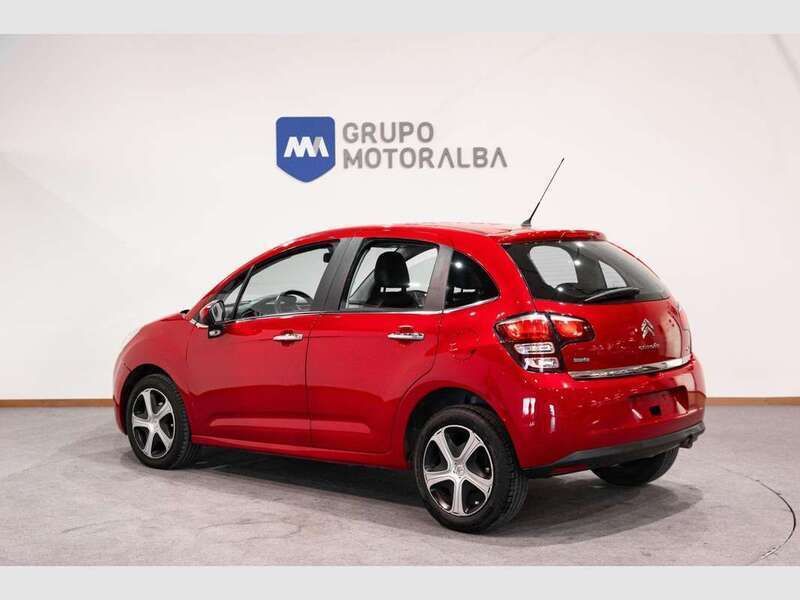 Usado Citroën C3 Feel 75 CV (55 kW) 2016 Rojo Utilitario
