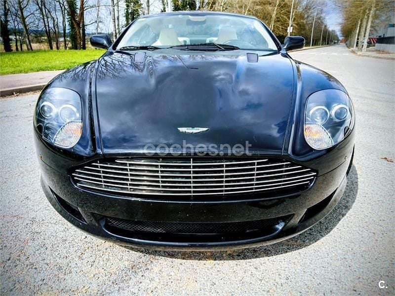 Usado Aston Martin DB9 450 CV (330 kW) 2005 Negro Coupe