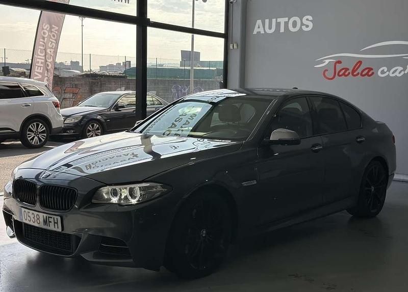 Usado BMW M550 381 CV (280 kW) 2015 Gris Berlina