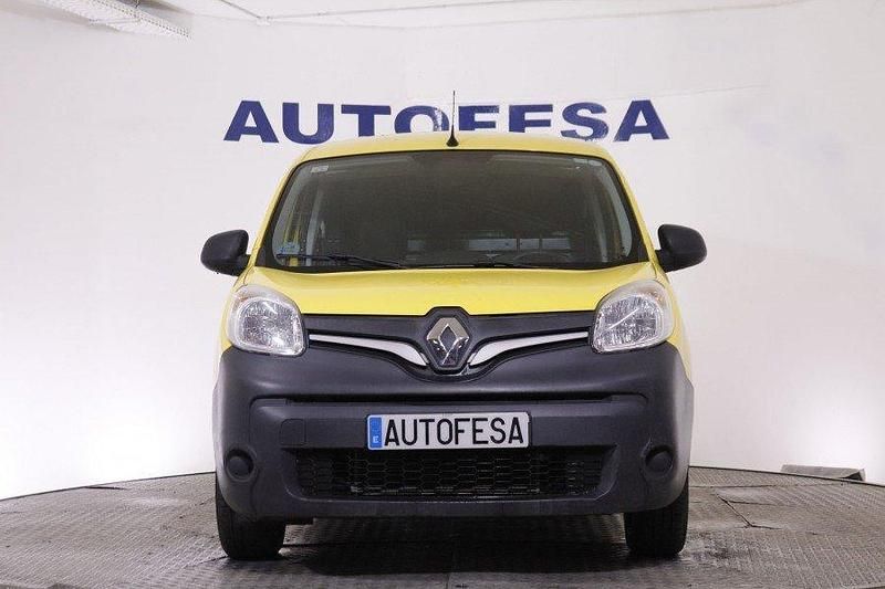 Usado Renault Kangoo 95 CV (69 kW) 2020 Amarillo Monovolumen