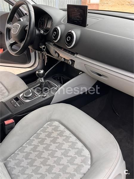 Blanco Usado 2015 Audi A3 Sportback Advanced Berlina | 12.000 € (Precio justo) - Imagen 1/1