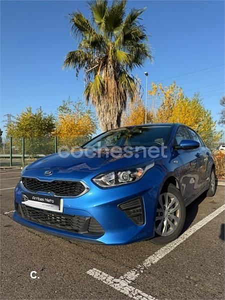 Azul Usado 2020 Kia Ceed Utilitario | 12.499 € (Buen precio) - Imagen 1/4