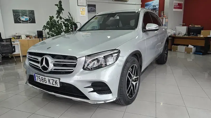 Usado Mercedes GLC220 170 CV (125 kW) 2019 Gris SUV