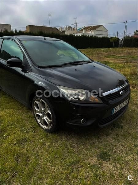 Usado Ford Focus Sport 109 CV (80 kW) 2007 Negro Berlina