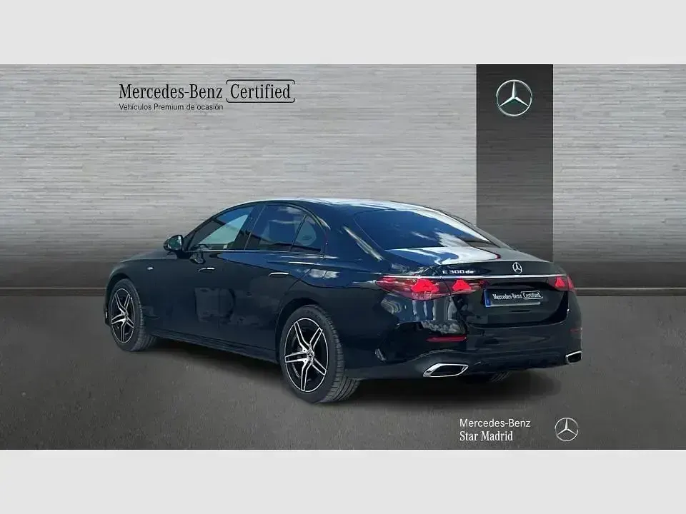 Usado Mercedes E300 AMG line 313 CV (230 kW) 2025 Otro Berlina