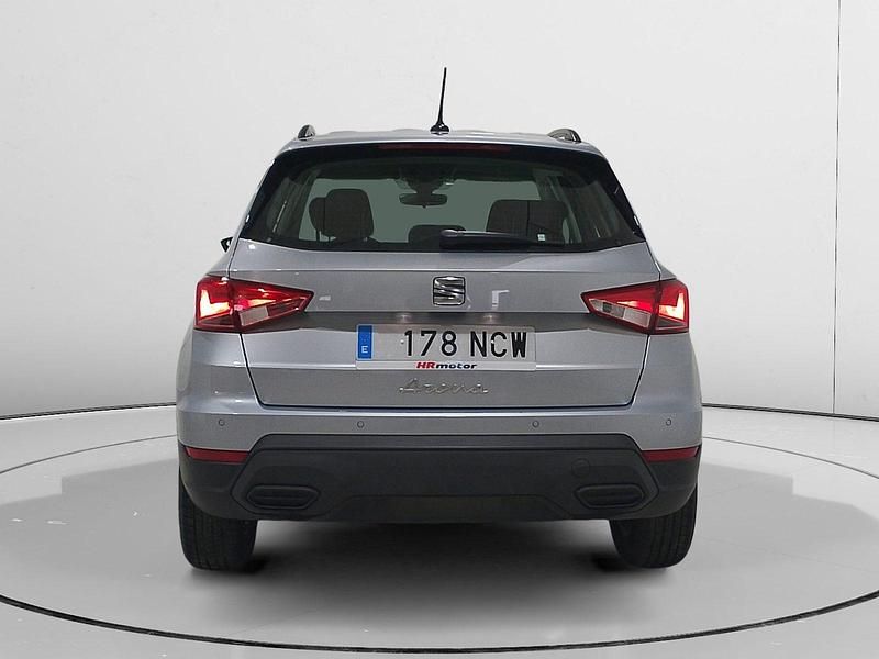 Usado Seat Arona Style 110 CV (80 kW) 2022 SUV