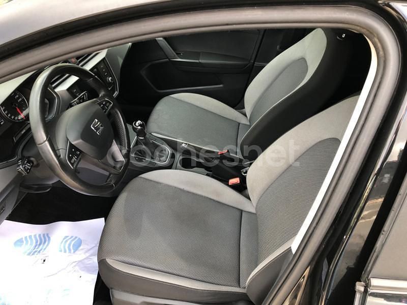 Usado Seat Ibiza Style 80 CV (58 kW) 2019 Negro Berlina