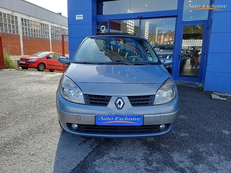 Usado Renault Scénic II Privilege 120 CV (88 kW) 2005 Azul Monovolumen