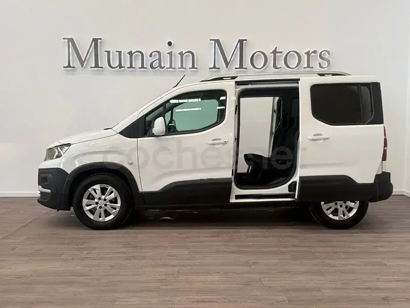 Usado Peugeot Rifter Active 100 CV (73 kW) 2019 Blanco Monovolumen