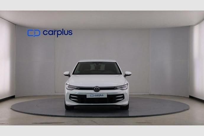 Używany VW Golf VIII 116 KM (85 kW) 2025 Biały Hatchback