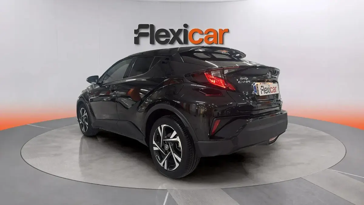 Usado Toyota C-HR Active 140 CV (102 kW) 2023 Negro SUV