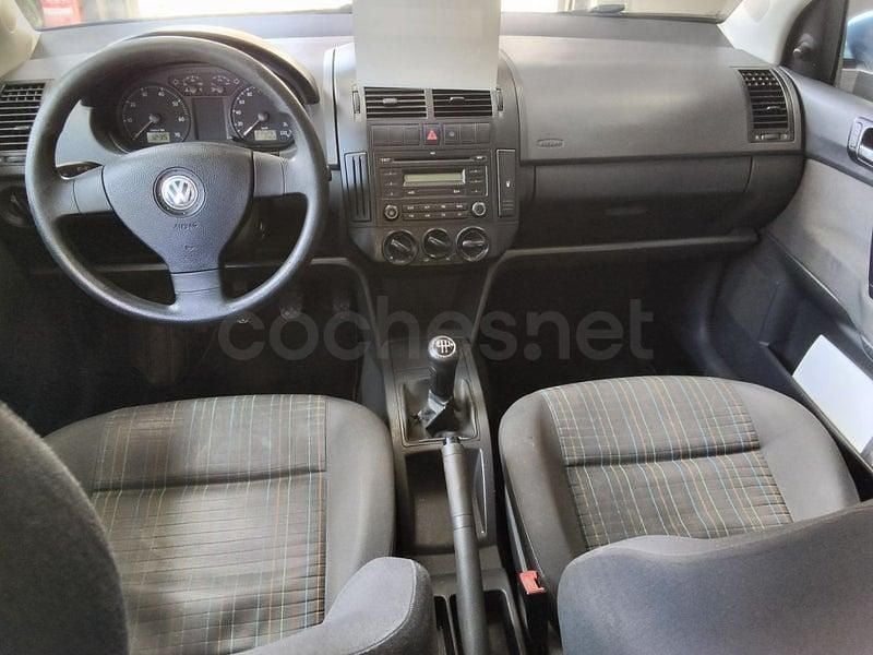 Usado VW Polo Advance 80 CV (58 kW) 2007 Azul Utilitario