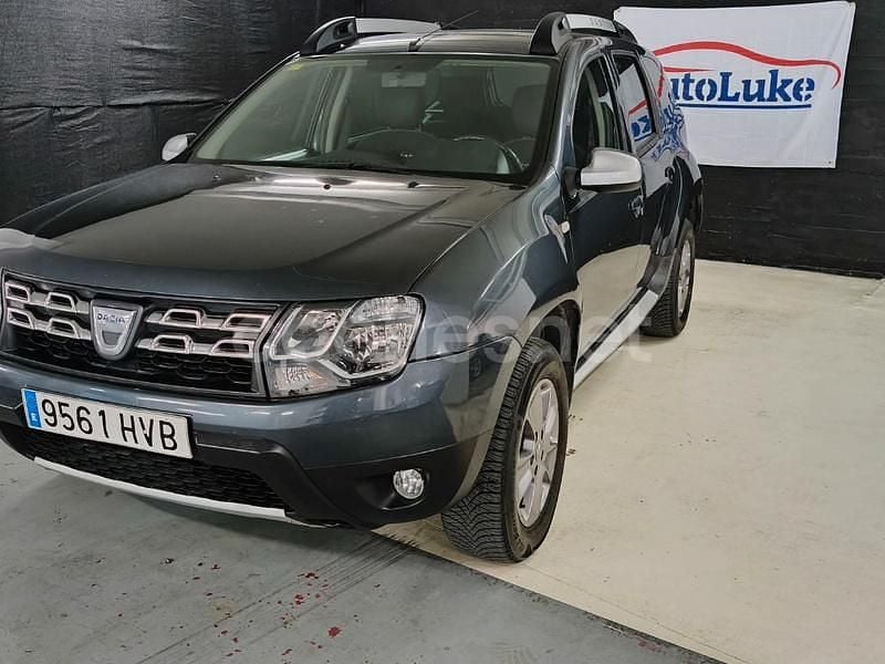 Usado Dacia Duster Lauréate 109 CV (80 kW) 2013 Gris / plata SUV