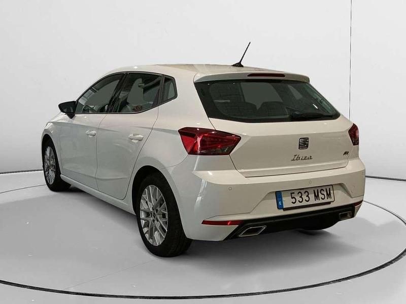 Usado Seat Ibiza FR 116 CV (85 kW) 2024 Blanco Utilitario