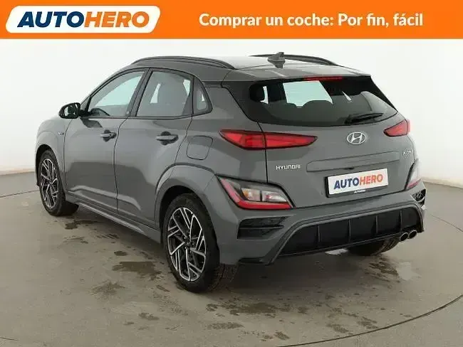 Usado Hyundai Kona N Line 120 CV (88 kW) 2022 Gris SUV