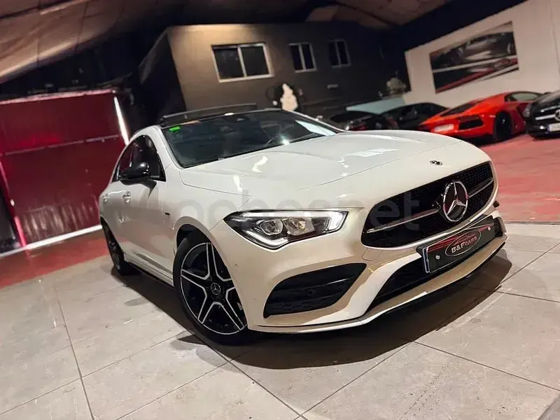 Usado Mercedes CLA220 190 CV (139 kW) 2022 Blanco Coupe
