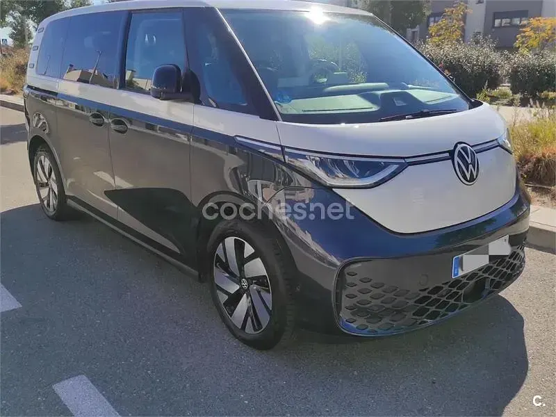 Usado VW ID. Buzz Pro 150 kW (204 CV) 2023 Eléctrico Monovolumen