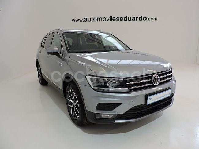 Usado VW Tiguan Allspace Advance 150 CV (110 kW) 2019 Gris / plata SUV
