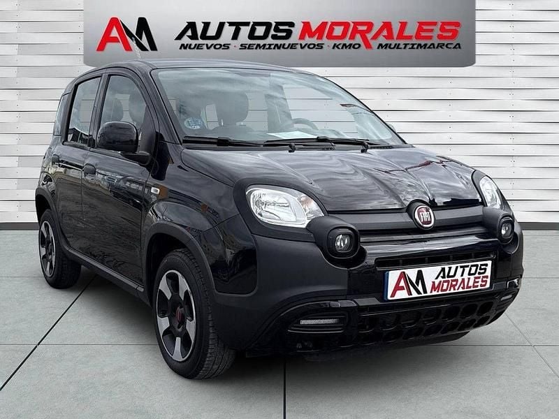 Usado Fiat Panda Cross Cross 70 CV (51 kW) 2023 Negro Utilitario