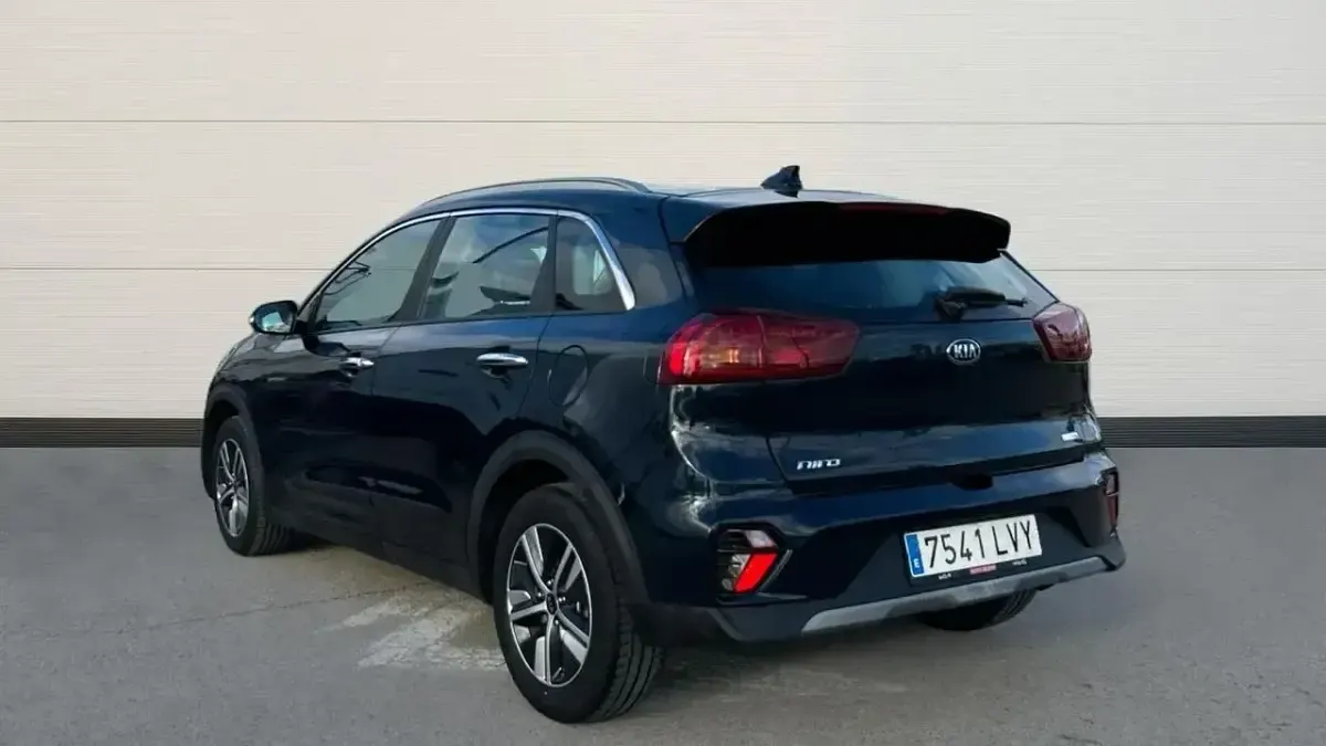 Usado Kia Niro 141 CV (103 kW) 2022 Azul SUV