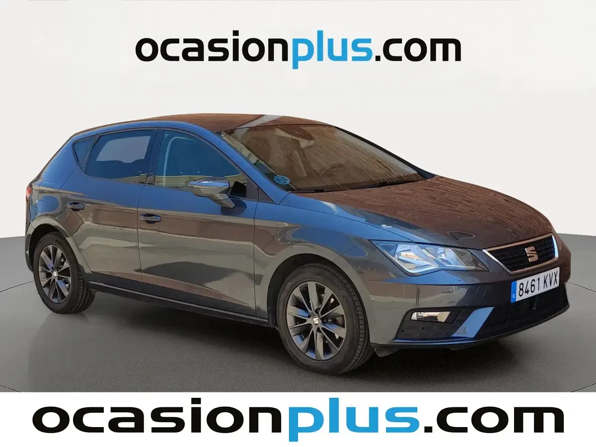 Usado Seat Leon Style 116 CV (85 kW) 2019 Gris Utilitario