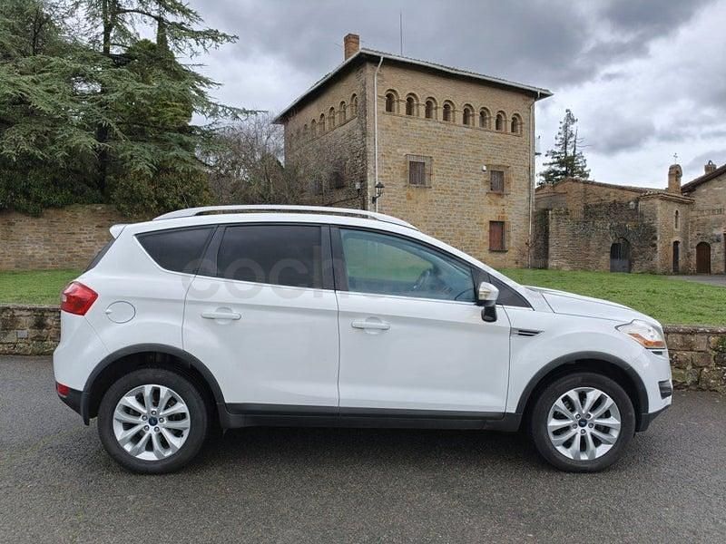 Usado Ford Kuga Trend 136 CV (100 kW) 2009 Blanco SUV