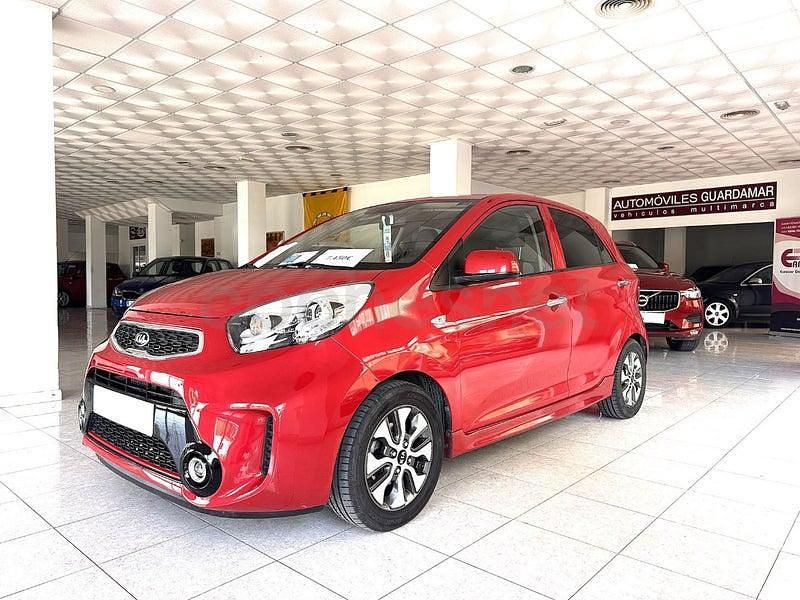 Usado Kia Picanto 86 CV (63 kW) 2016 Rojo Utilitario