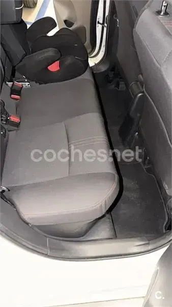 Usado Toyota Yaris Hybrid Sport 130 CV (95 kW) 2023 Blanco Berlina