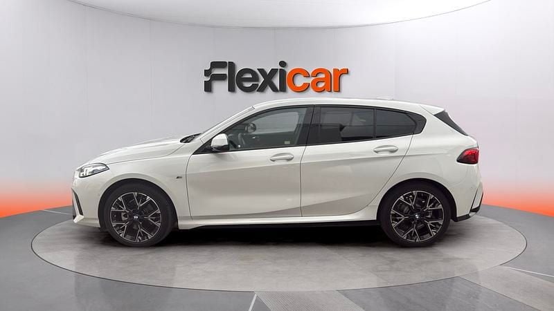 Usado BMW 118 150 CV (110 kW) 2025 Verde Utilitario