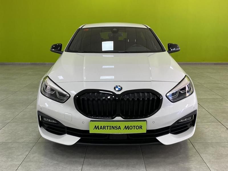 Usado BMW 116 Comfort Edition 116 CV (85 kW) 2021 Blanco Utilitario