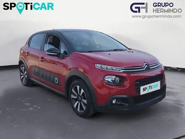 Usado Citroën C3 Feel 82 HP (60 kW) 2017 Vermelho Sedan