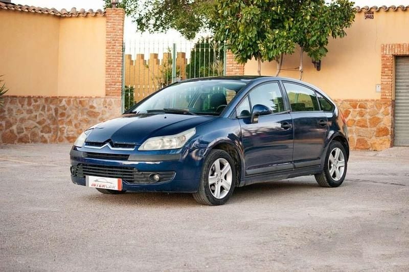 Usado Citroën C4 92 CV (67 kW) 2006 Azul Utilitario
