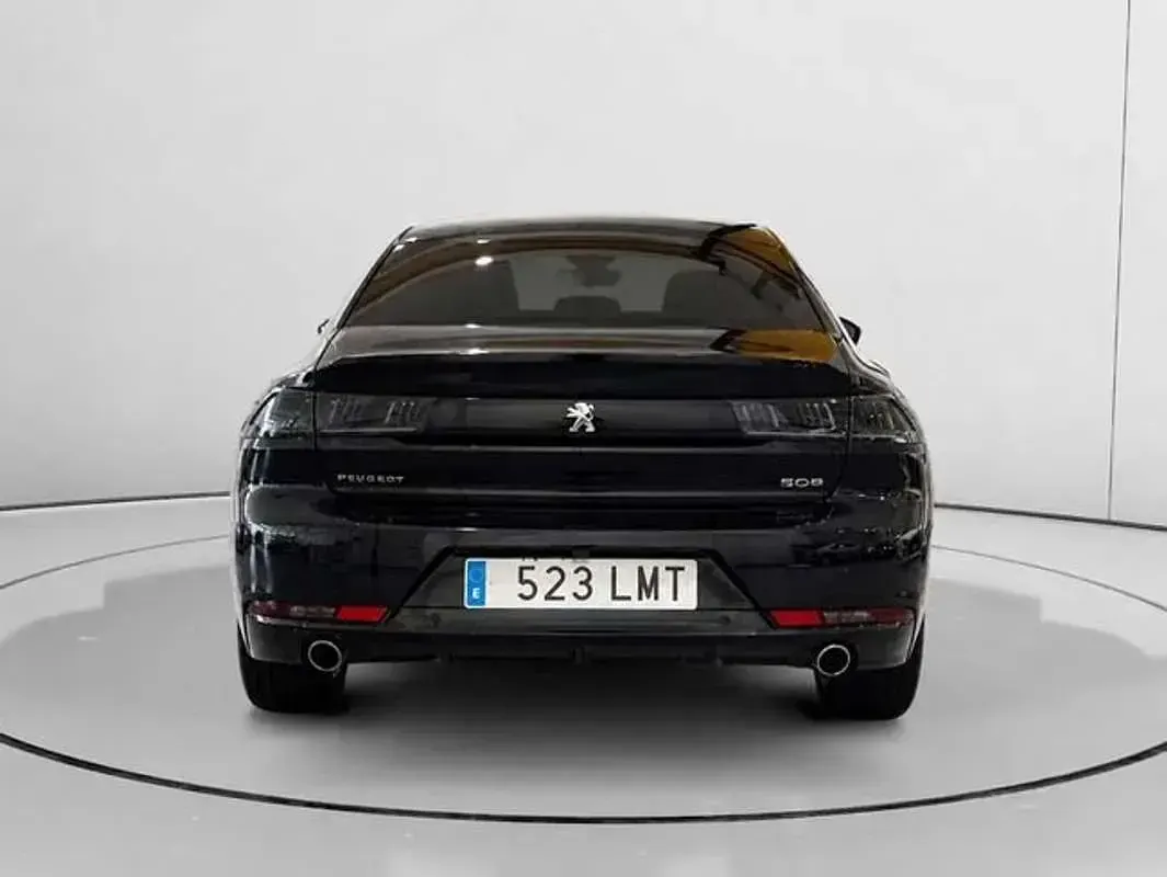 Käytetty Peugeot 508 GT 181 HP (133 kW) 2021 Musta Sedan