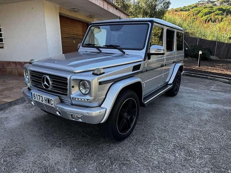 Plateado Usado 2012 Mercedes G500 Edition SUV | 65.000 € - Imagen 1/4