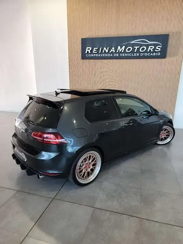 Begagnad VW Golf VII GTI 220 HK (161 kW) 2014 Grå Halvkombi