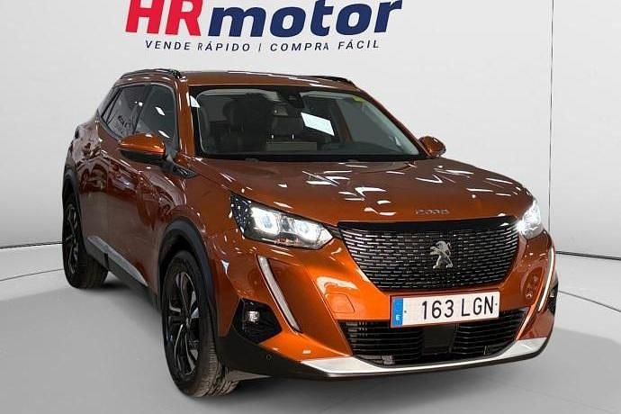 Usado Peugeot 2008 Allure 131 CV (96 kW) 2020 SUV